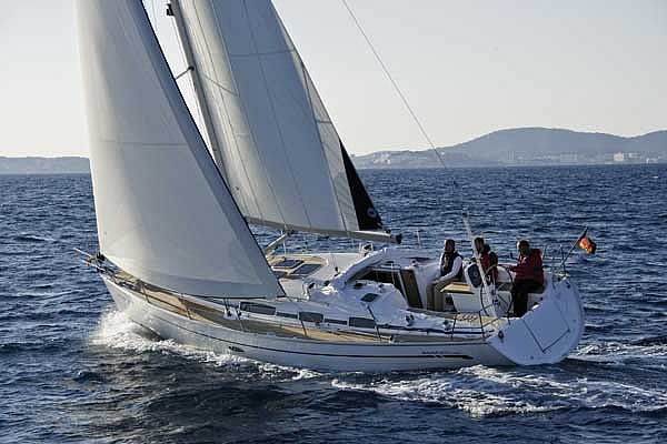 Bavaria 38 cruiser