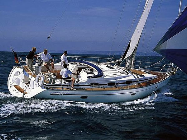 Bavaria 42 cruiser