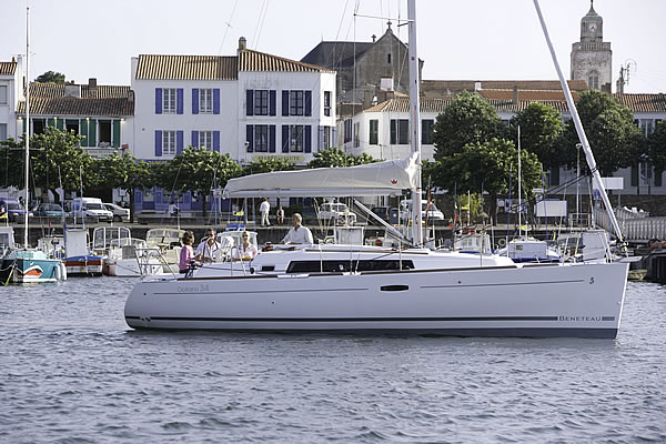 Oceanis 34